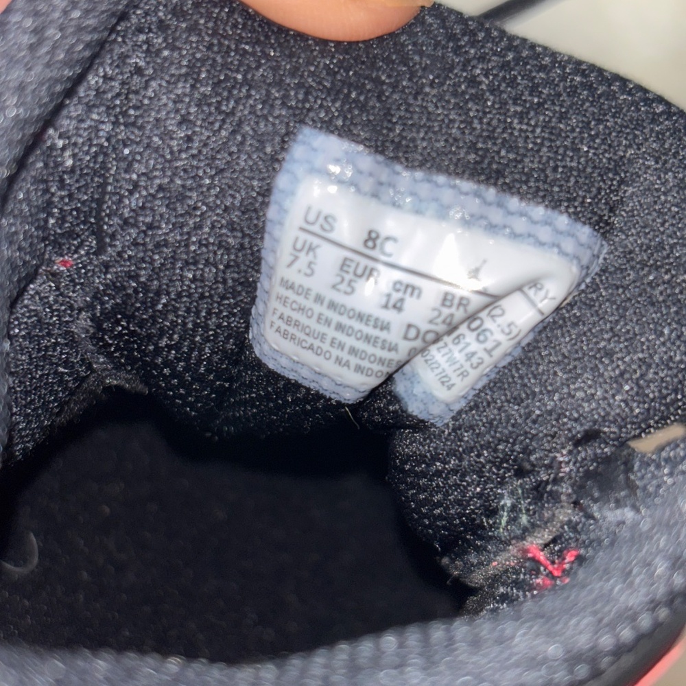 Toddler Jordans - Picture 4 of 4
